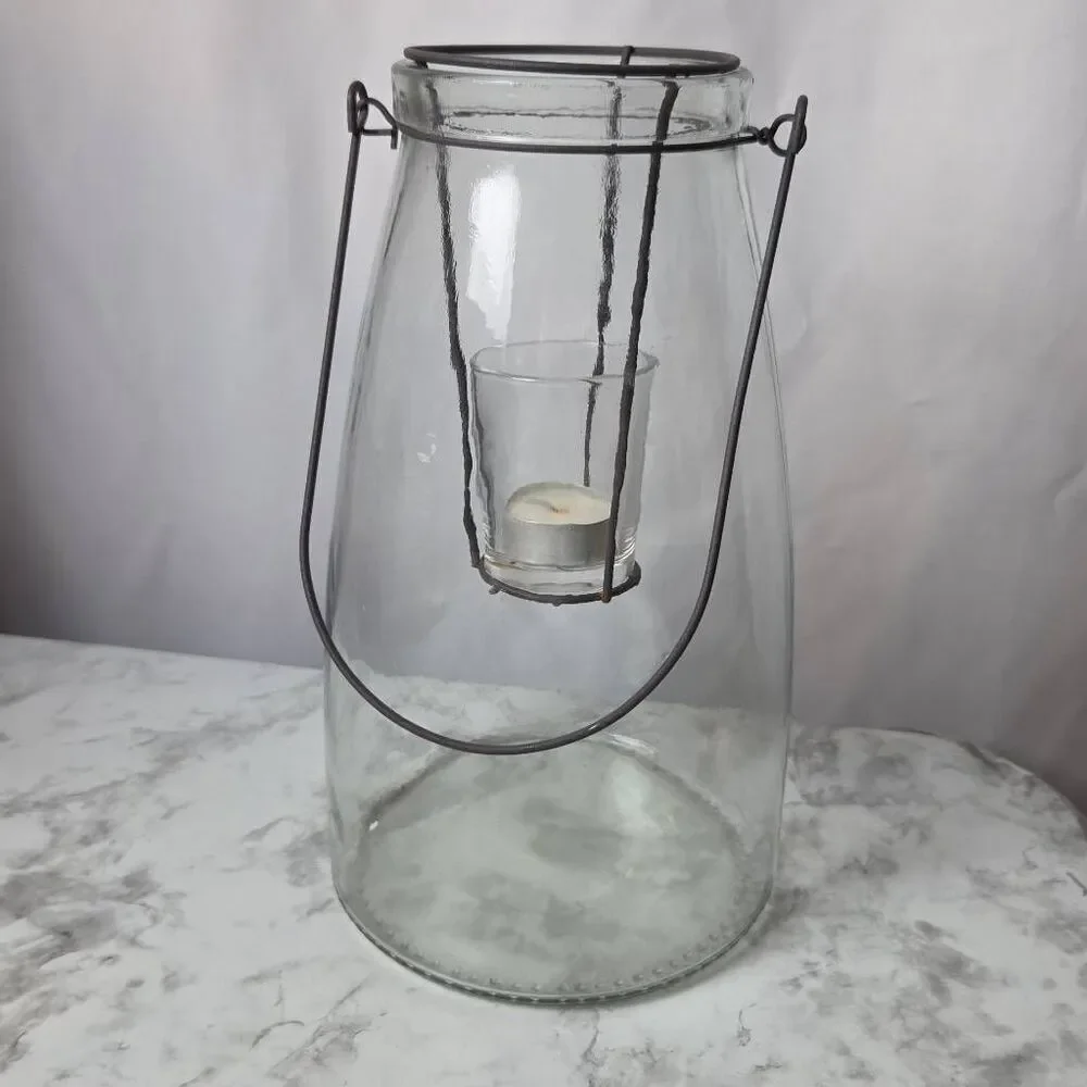 Glass Lantern‎